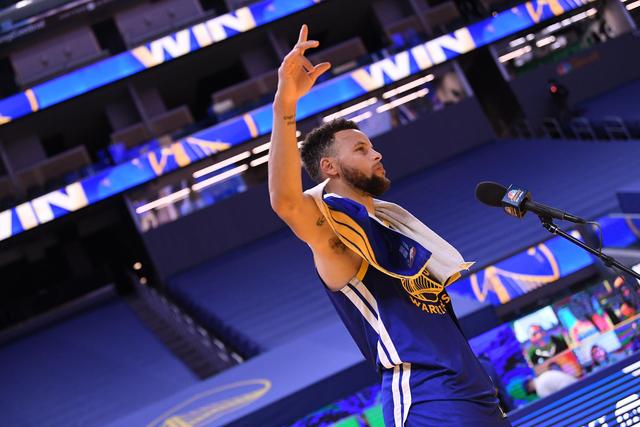 施罗德13+8字母哥22分 德国逆转希腊晋级八强