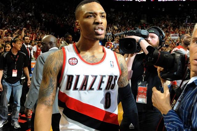 2026石屏异龙湖马拉松落幕 6000名选手体验独特赛道