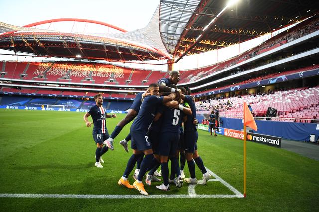 CBA全明星星锐赛：石奎20分清华险胜一年级队